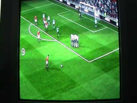 crazymonkey2007 - Free kick by Nani while playing Fifa 11 online.