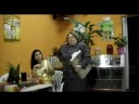 Nilce Costomski e sua personagem Frau Dida
