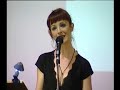 5 poemas 5 de carmen camacho garc�a. www.carmencamacho.net. recital-presentaci�n de su libro de poemas 'arrojada' (cangrejo pistolero ed.) en alcaudete (ja�n). la acompa�an al cante rosario p�rez y gonzalo escarpa. a la c�mara, taller del hechicero & c�sar bakken.