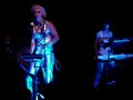 peaches-slippery-dick-live-the-vic-theatre-071706.html