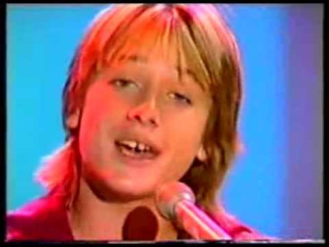 A 16 year old KEITH URBAN!