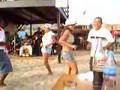 bailaNDO salsa en la arena !!!