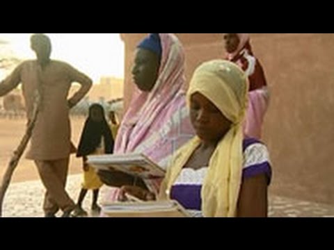 Alphabétisation en langue pulaar au Sénégal