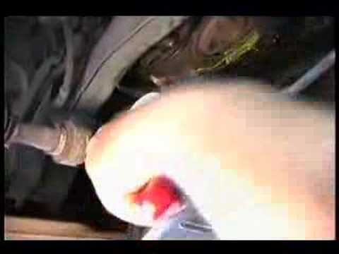 how to change the oil in a nissan altima