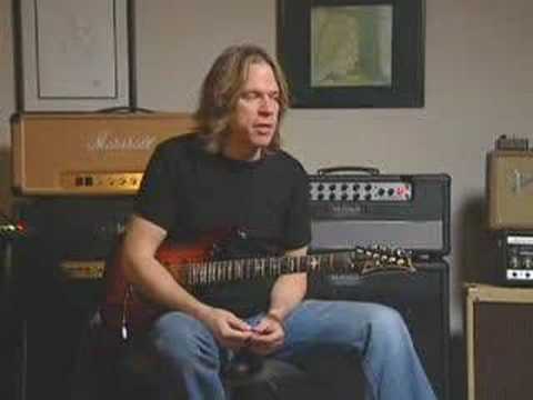 Andy shares some licks