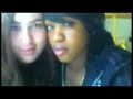 sa c la 1ere vidéo pr manOn ma ouf de marseille!! oé donc yen ora dotre, kla c d plin de tof de samya la meuf ki rap et ki chante, on devien de + en + de fan alors voila kwa