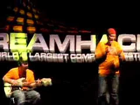 henkon - Årets stormöteslåt, med sebbz, henkon, soundgoof och Martin på scenen på Dreamhack Winter 2006 :) Filmad av jMn :P.