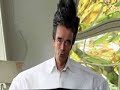 Anders Fogh Rasmussen har en dårlig hårdag Anders Fogh Rasmussen har en dårlig hårdag