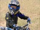 video moto cross enzo 5 ans 