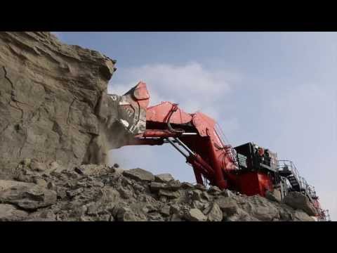 how to drive a excavator