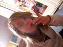 Sa te derange ke jme cure les dents conasse ?? Sa te derange ke jme cure les dents conasse ??