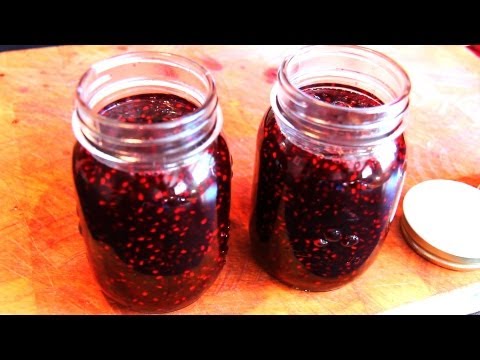 blackberry Jam - An Easy Blackberry Jam Recipe with no Pectin. This recipe is the best, found on the Savory Sweet Life http://tinyurl.com/6ruagev Easy to remember: - 3 cups c...