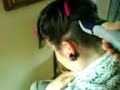 SoDo qui se fai couper les cheveux!