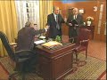 TV3 - Pol�nia - Montilla i Castells visiten La Caixa