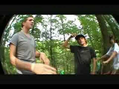 BMX BIKES TRICKS STUNTS CRASHES