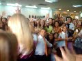 flagrada por mim numa sapataria em fortaleza