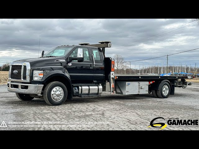 2022 FORD F-650 SUPER DUTY CAMION PLATE FORME REMORQUEUSE in Heavy Trucks in Longueuil / South Shore