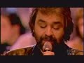 and Helena sing L'Abitudine