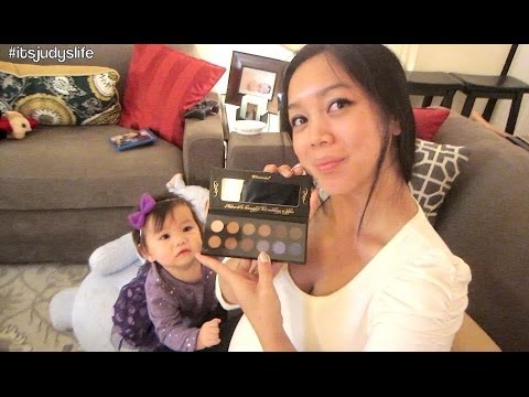 SNEAK PEEK AT MY EYESHADOW PALETTE! - Dancember 04, 2013 - itsJudysLife Vlog