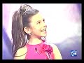 Maria Isabel talks with Antonio Orozco