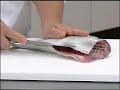 ■田村　隆が教える！さばのすき焼きのスペシャルテクニック！【調理のポイントPart2】必見！さばを３枚におろす【ぐるなびレシピ】http://recipe.gnavi.co.jp/飲食店で働くプロの料理人『ぐるなびシェフ』が考案するレシピを紹介。簡単に手に入る食材を使った、プロのならではの技がキラリと光る、簡単