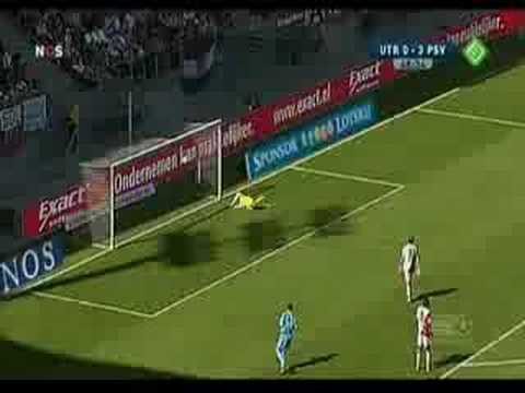 jouwpagina - De eerste Goal van de Week! Stem op http://voetbalfilmpjes.jouwpagina.nl voor het beste doelpunt! 1) De Roover 2) Levchenko 3) Afellay 4) Sulejmani Stemmen d...