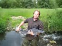 Richtig Fischen in der Eifel (fishing with bare hands)