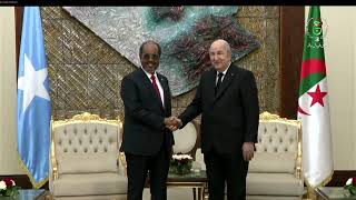 رئاسة - الجزائر - الصومال |  رئيس الجمهورية يجري محادثات على انفراد مع رئيس جمهورية الصومال