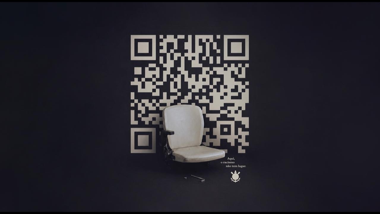 Corinthians retira cadeira da Neo Química Arena em manifesto contra o racismo