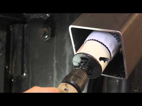 how to remove a oil filter