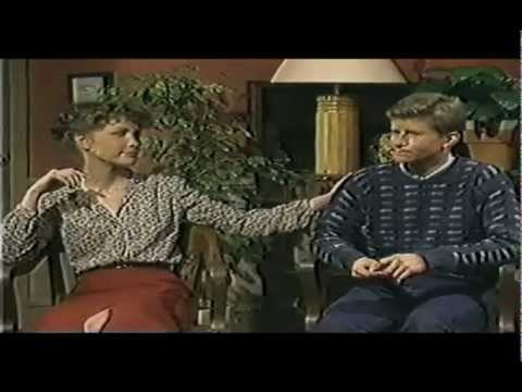 Crisis Counselor Ep 103 part 1 – “Alcoholism” – features Crispin Glover