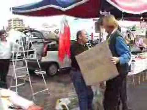 Regalo abbracci al mercato...free hugs