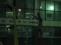 Jose en tela amarilla