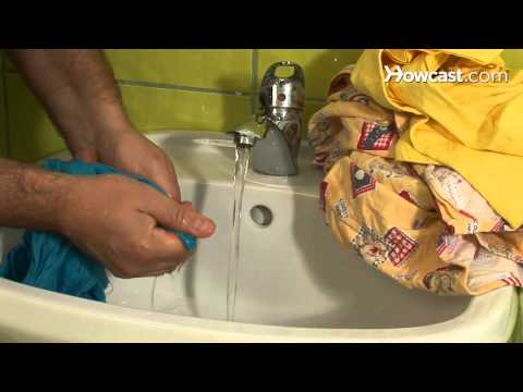 how to wash clothes by hand in sink