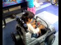 valerie jugando con primas