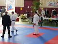 Combat ayant eu lieu au championnat de france universitaire de karaté les 17 et 18 mars 2007 a clermont ferrand en catégorie kumité - 65 kg masculin, opposant louis delebecq, responsable karaté de l'insa de rennes et julien baptiste, membre de l'equipe de france, vice champion d europe et vice champion du monde
