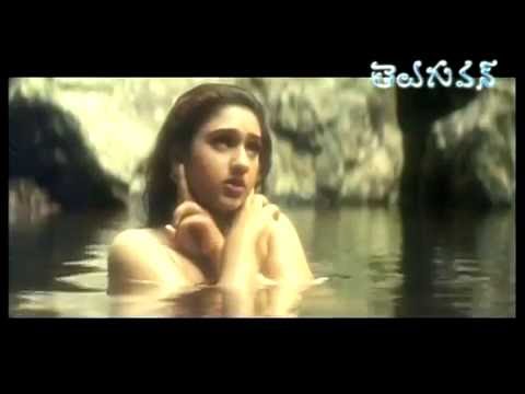 Viswam, Full Length Movie Viswam,Surya, Preeti, Radhika, Prakash Raj, Sarath Babu, Anand Raj, Manivannan, Vayapuri, Ambika, Baby Gayatri, Raksha, full length telugu movies, comedy movies, telugu movies, telugu movies with hd qualuty,  high defitinion movies, telugu love stories, telugu action movies, telugu classics, old telugu movies, 
