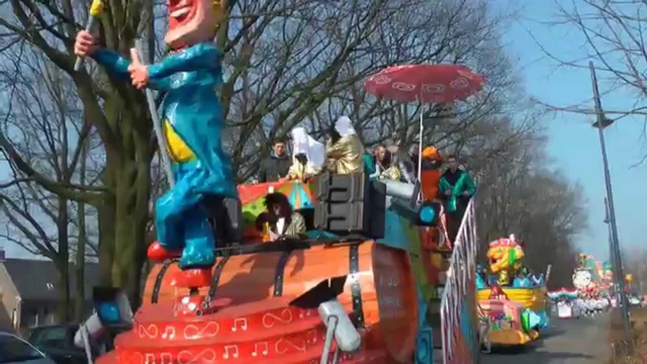 optocht den Hout 2015 Kluivenduikersrijk