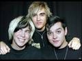 videos de Busted~3AM Acoustic