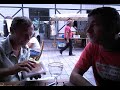 au café