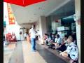 videos de MIDDLE AGE MALE OUTSIDE BANK