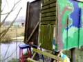 videos de Juerd op Nieuw Kokanje  vindt op sinterklaasavond een huis en een mooie vrouw