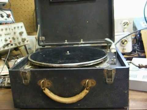 Wind up Records - This is an American Foundation for the Blind spring driven