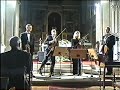 string quartet playing at igreja miseric�rdia de aveiro, portugal
vladimir omeltchenko - violin i
jaroslaw drzyzgula - violin ii
malgorzata dzieciol - viola
jan kuta - cello