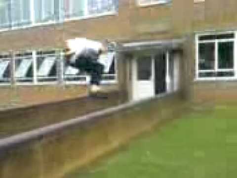 Jack Lincoln jumps gap.3gp