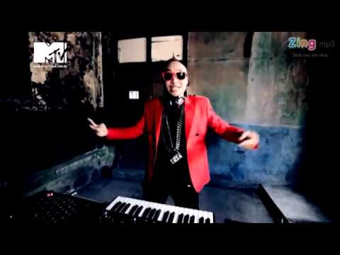 la vy - this is the new Music video of Phuong Vy - the winner of first Vietnamese Idol in 2007. She's got beautiful face and voice. Enjoy!