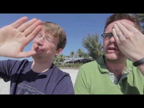 The Naughty Professor: Hank and John at the Beach - REUNION!