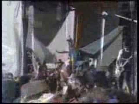 Underoath - "Writing on the Walls" ...