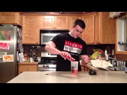 xplode - http://www.sixpacksmackdown.com I recieved a sample of BSN N.O. Xplode 2.0 with my last bodybuilding.com order. This is my review of the fruit punch flavor. ...