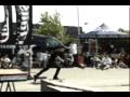 featuring:
-(gravite rider) maxim h�bert (2nd place categorie a)

- simon racine (5th place categorie b)

-(performance rider)patrick pouliot (friend)

-(gravite rider) alex noel (1st place categorie a)

filmed and edited by: (gravite boardshop cameraman) stephane vaillancourt


d�sol� pour les photos de la fin j'ai oubli� de les resizer hahahaha